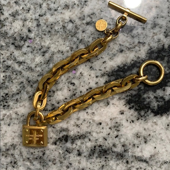 Michael kors locket bracelet gold - Picture 1 of 4